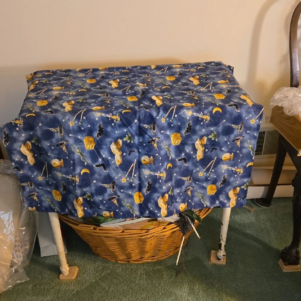 Handmade Harry Potter Kid's Desk/Table Top Cover - Picture 4 of 4